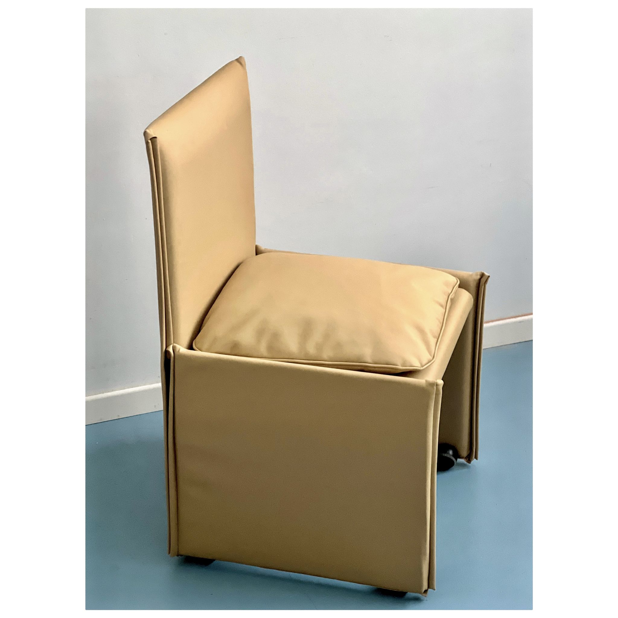 Fauteuil Mario Bellini ''401 Break'' Cassina, années 1990