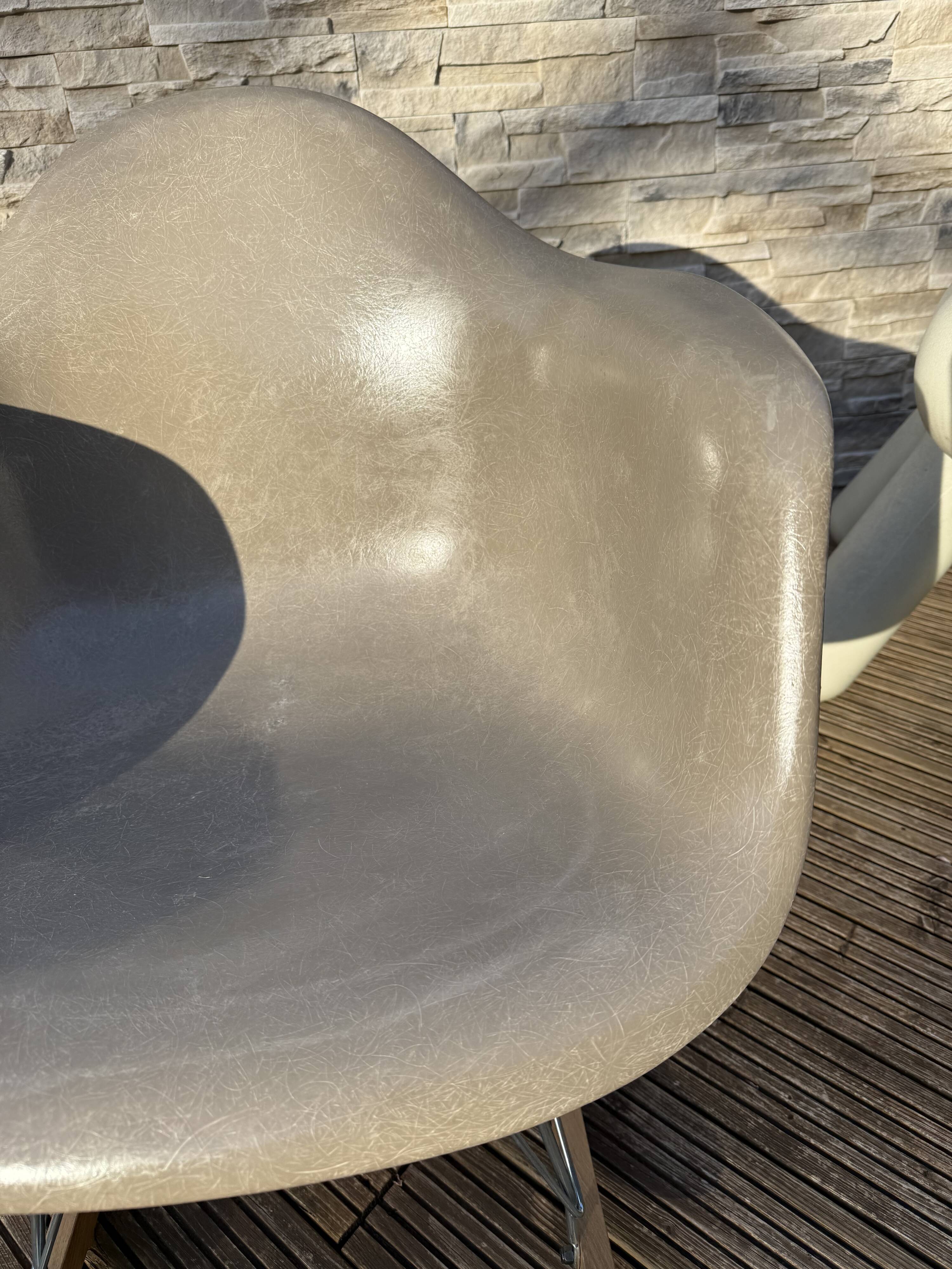 Rar herman miller hide gray charles ray eames 60s design us no vitra