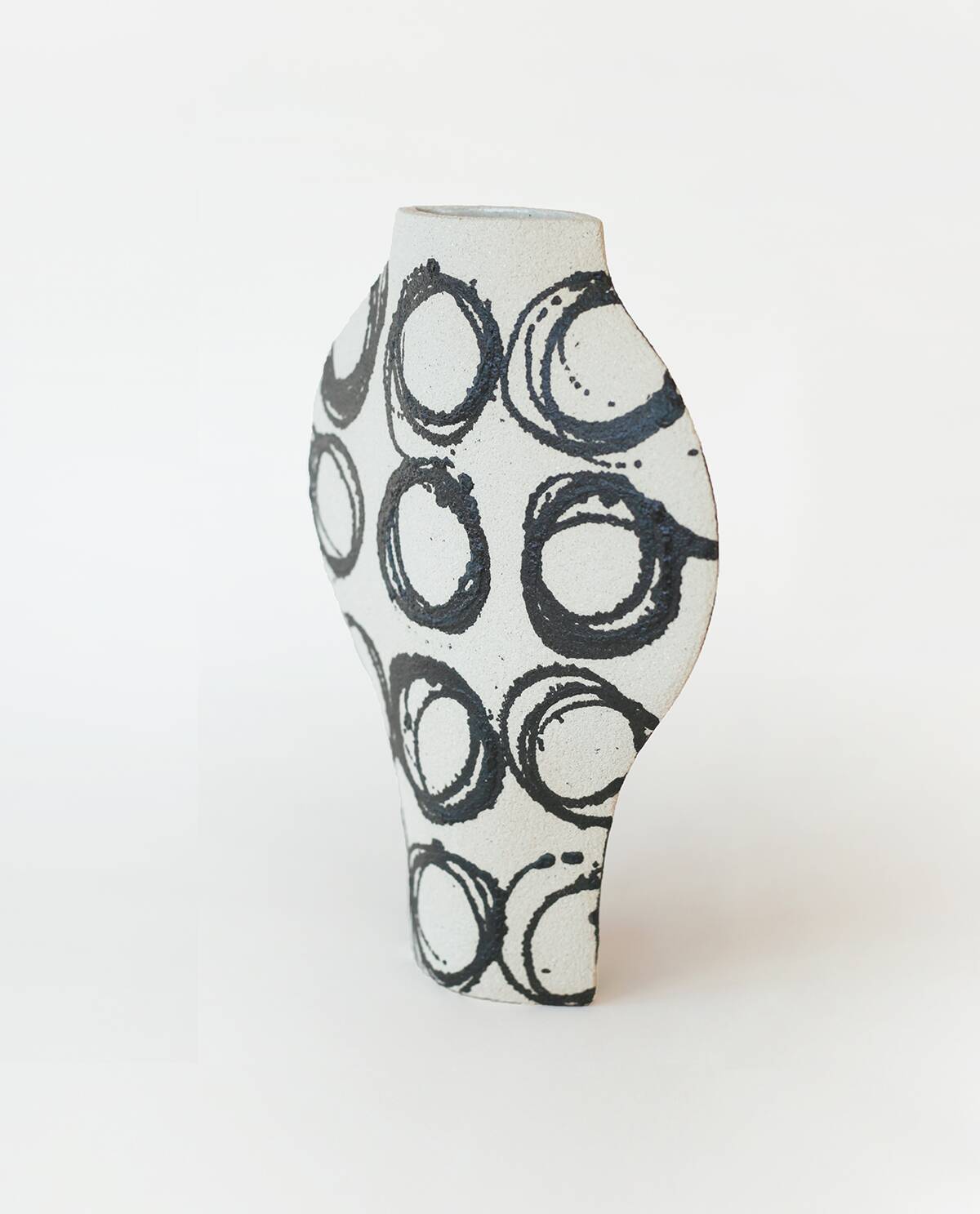 Ceramic Vase 'Dripping Rounds'