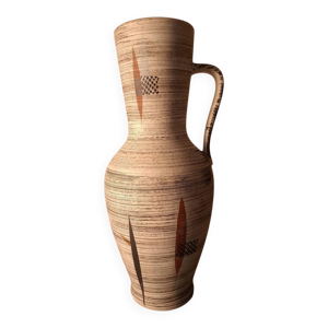 Vase en céramique, années