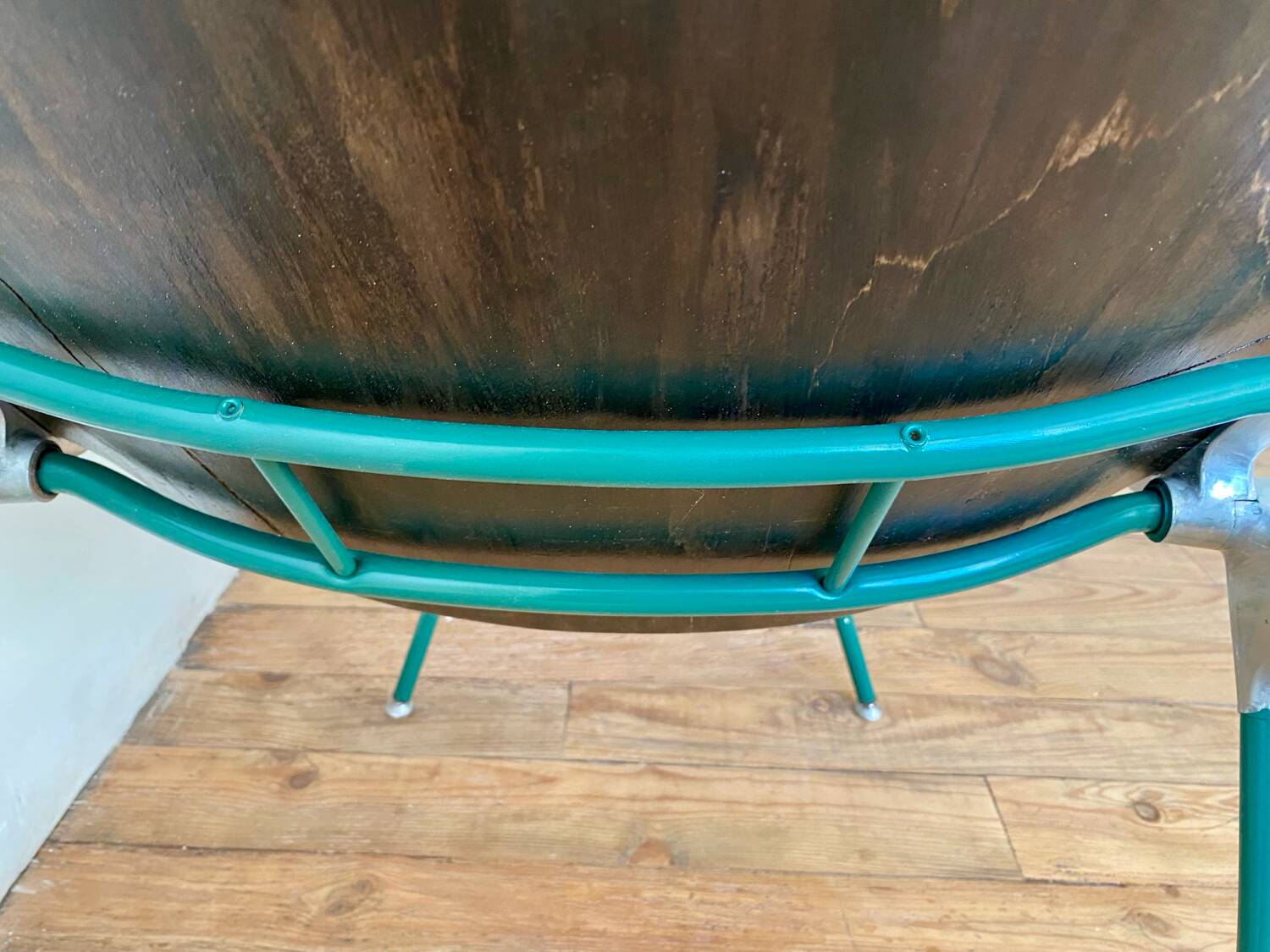 Pair of DSC 106 chairs by Giancarlo Piretti