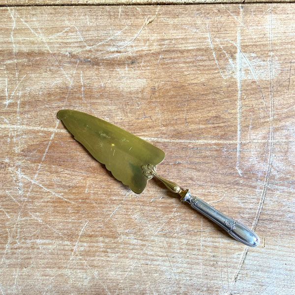 Stuffed silver gold pie shovel