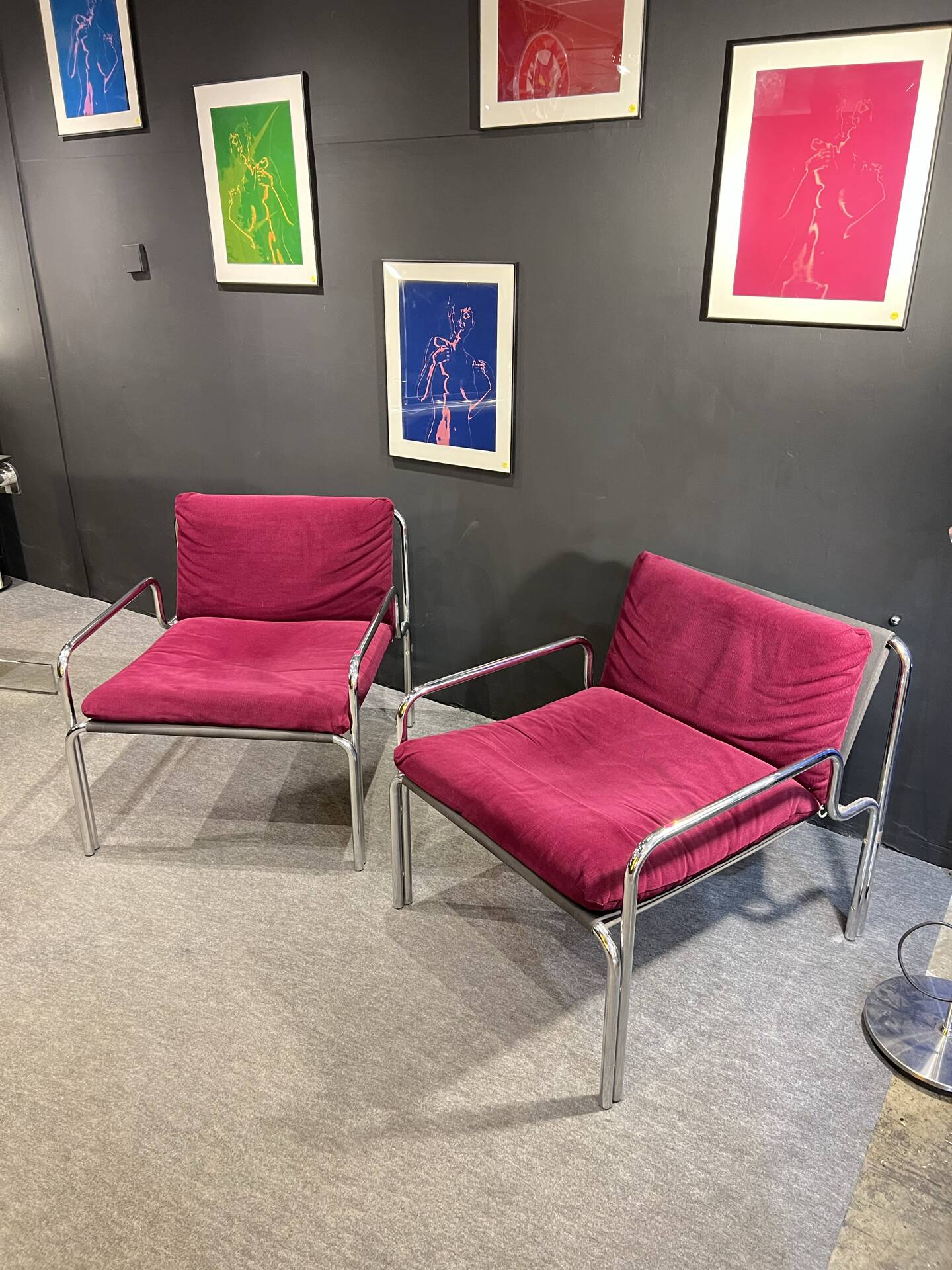 armchairs win ypma