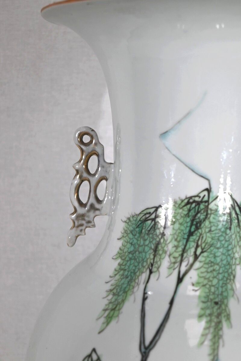 Chinese porcelain vase – xxth
