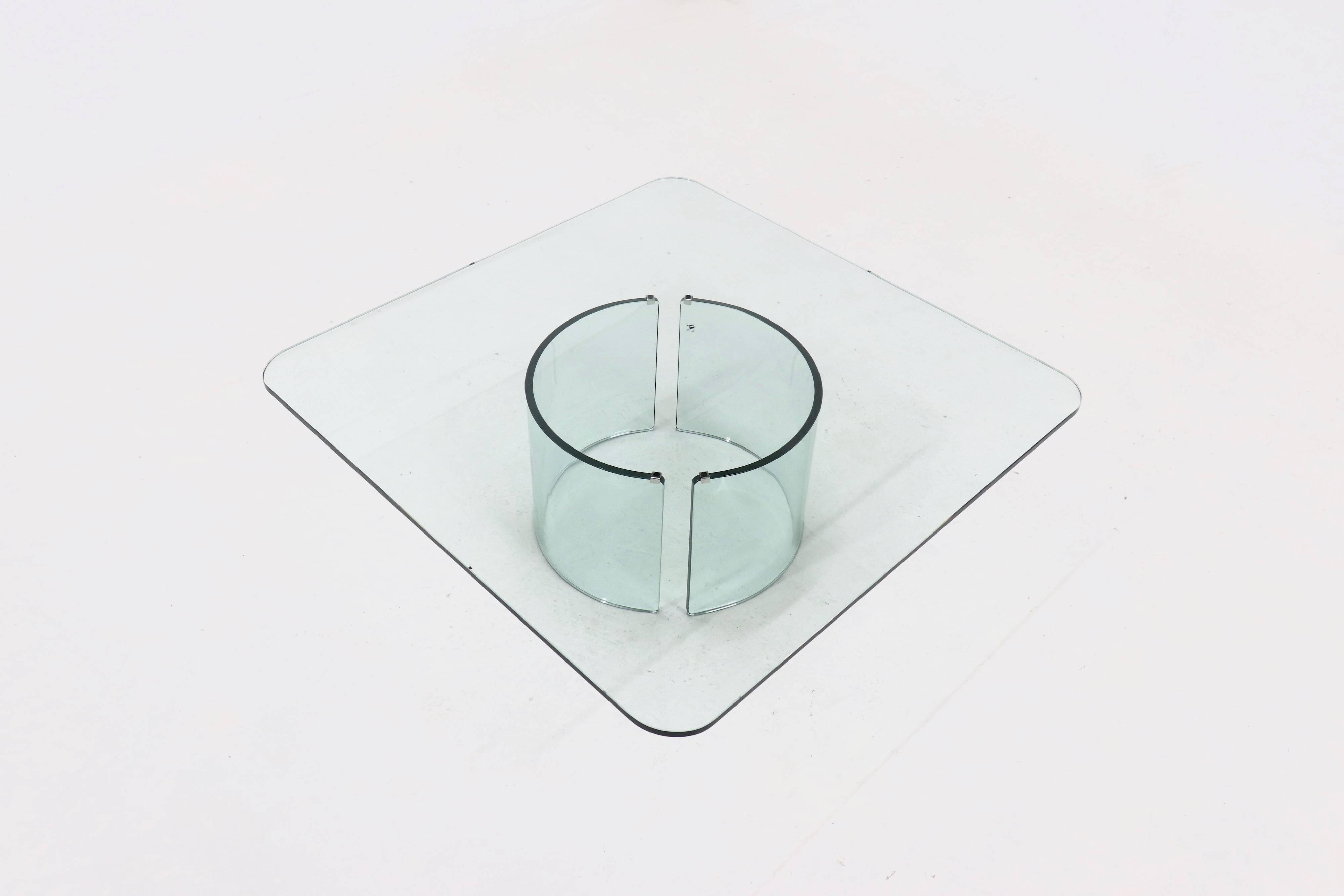 Italian Modern Glass Coffee Table by Gallotti & Radice 1970s