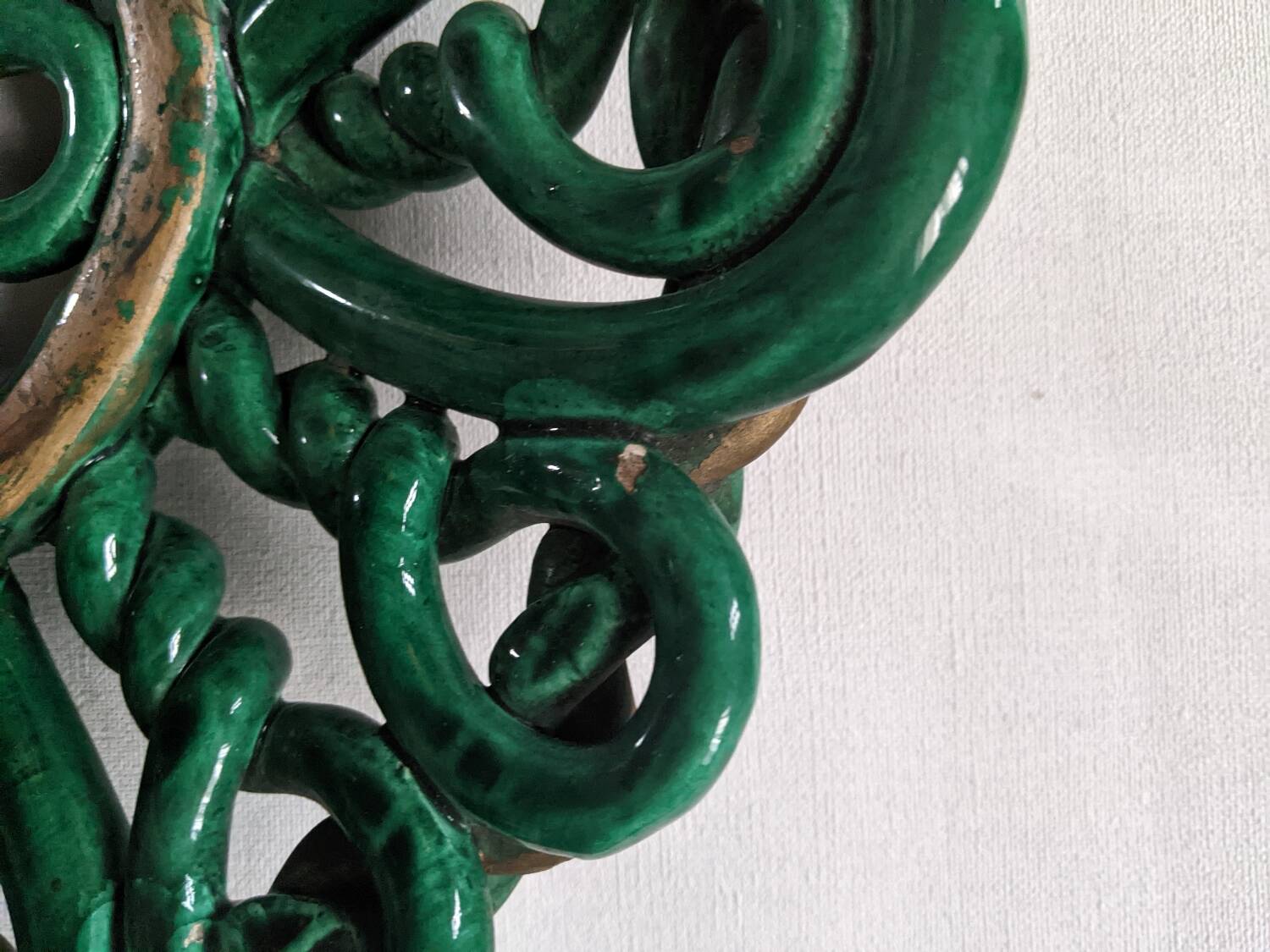 Vintage twisted artisan ceramic fruit bowl