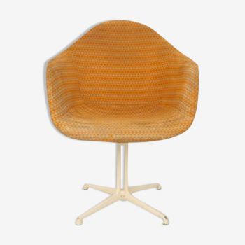 Armchair by Charles and Ray Eames for Herman Miller