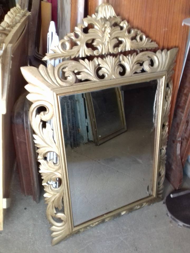 Giltwood mirror, Napoleon III period, 121x78 cm