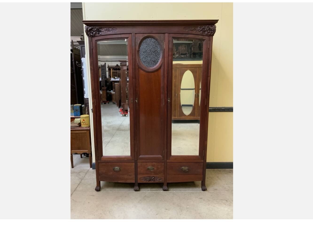 Antique wardrobe, linen cupboard - Art Nouveau