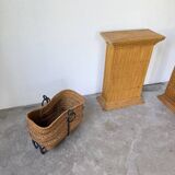 Magazine rack or log rack in straw with brutalist base from the 50s