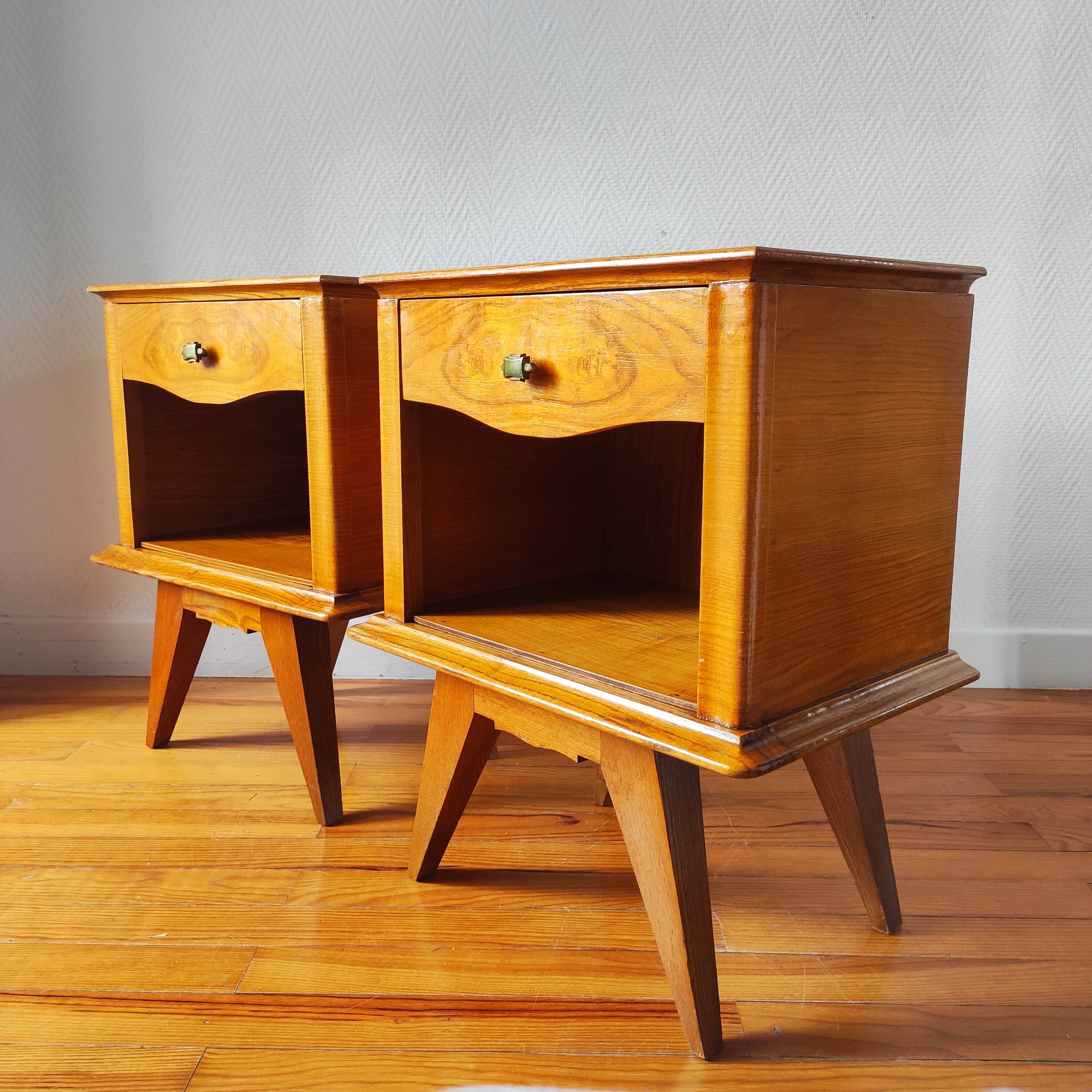 Paire de tables de chevets vintage 1950