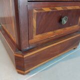 Antique chest of drawers