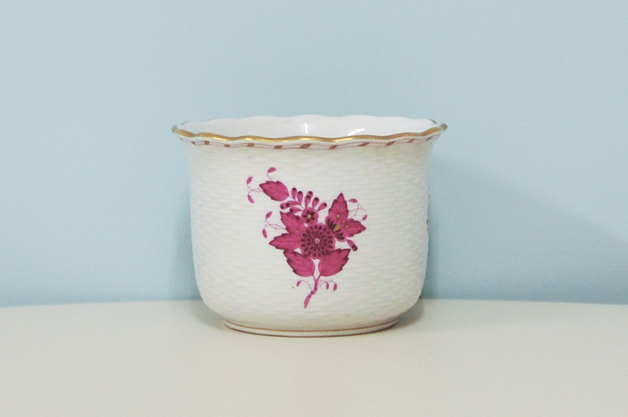 Porcelain flowerpot Herend Hungary