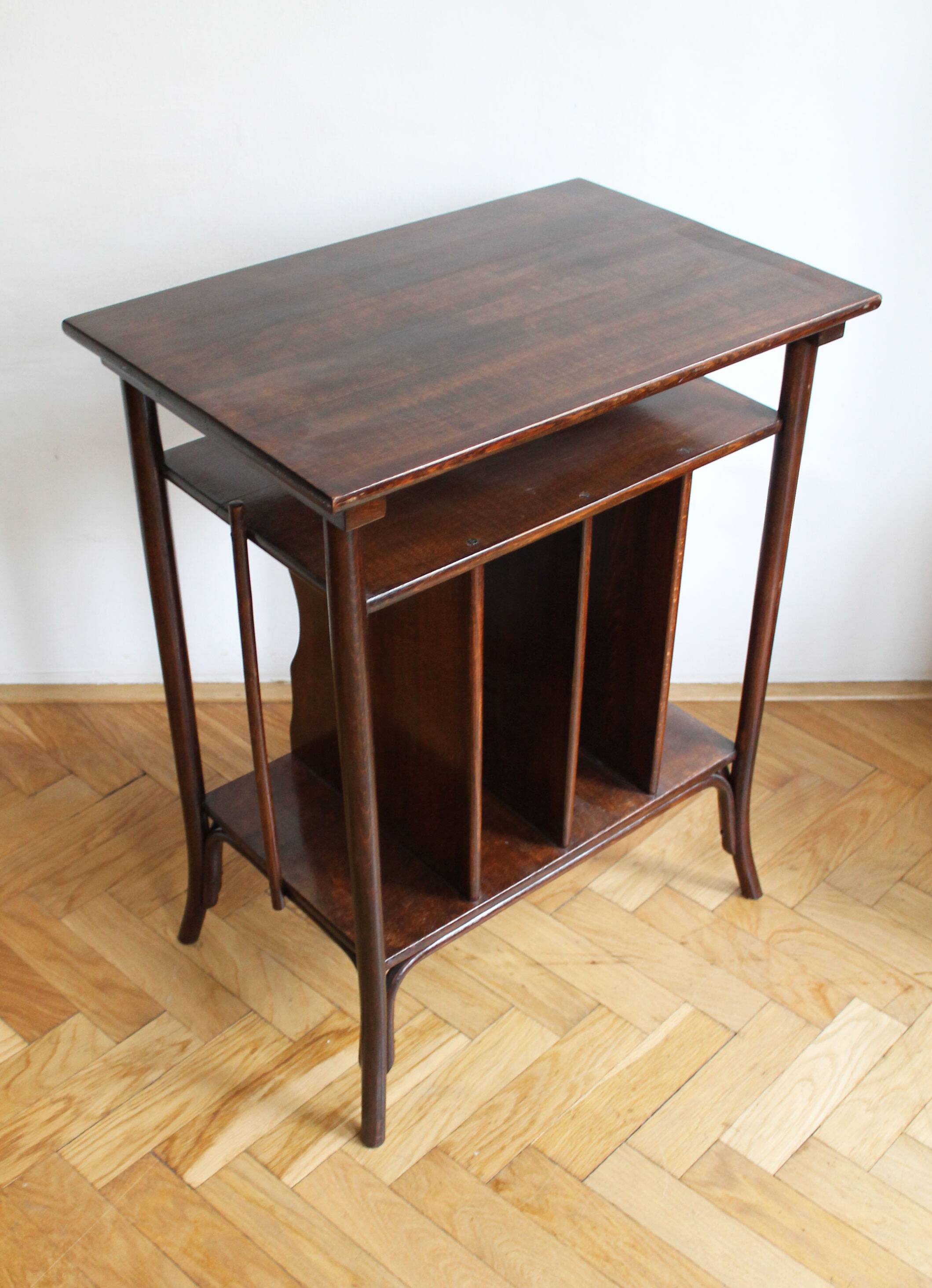 1910's Art Nouveau Table by Gebrüder Thonet