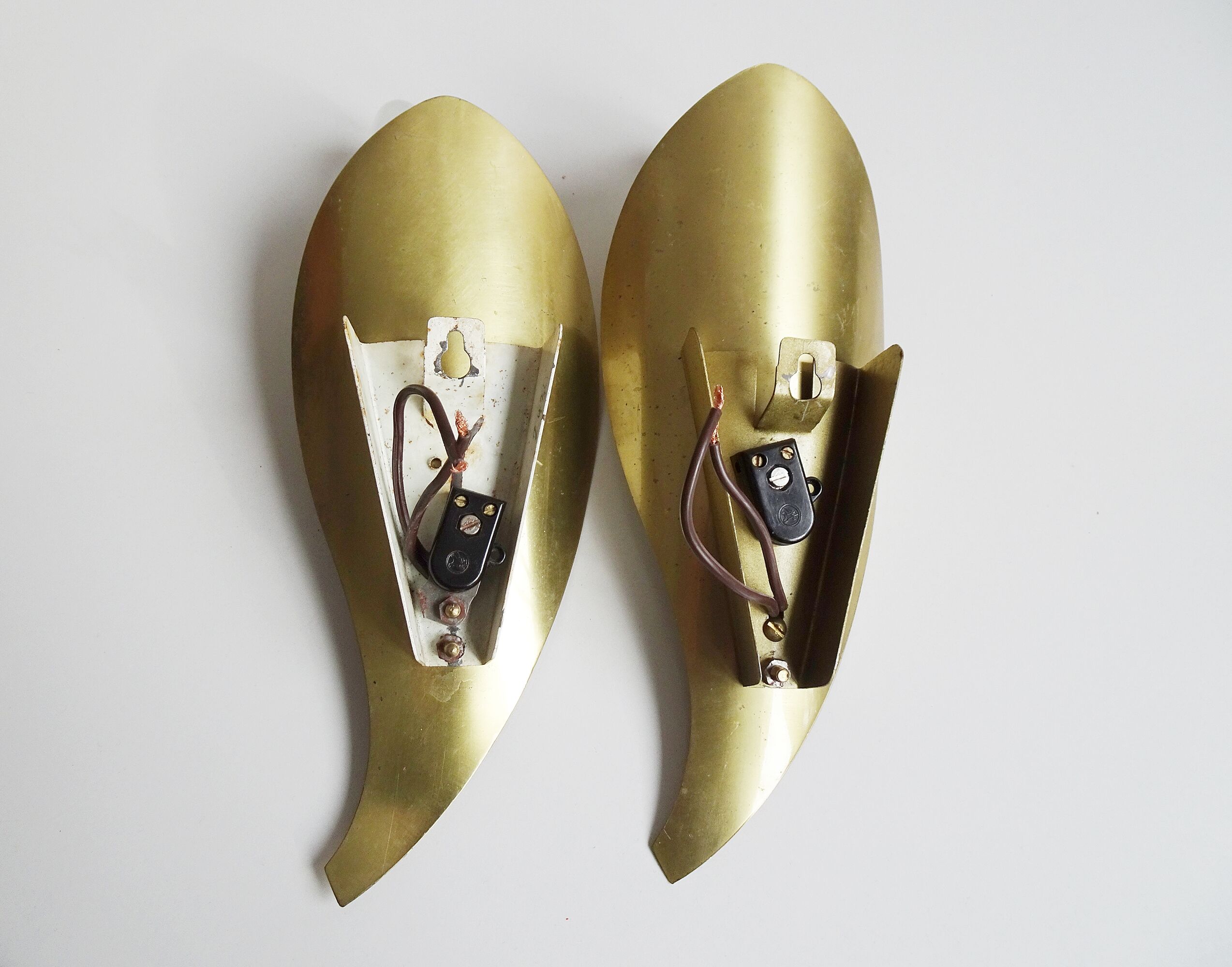 Wall lamps brass in pastel green