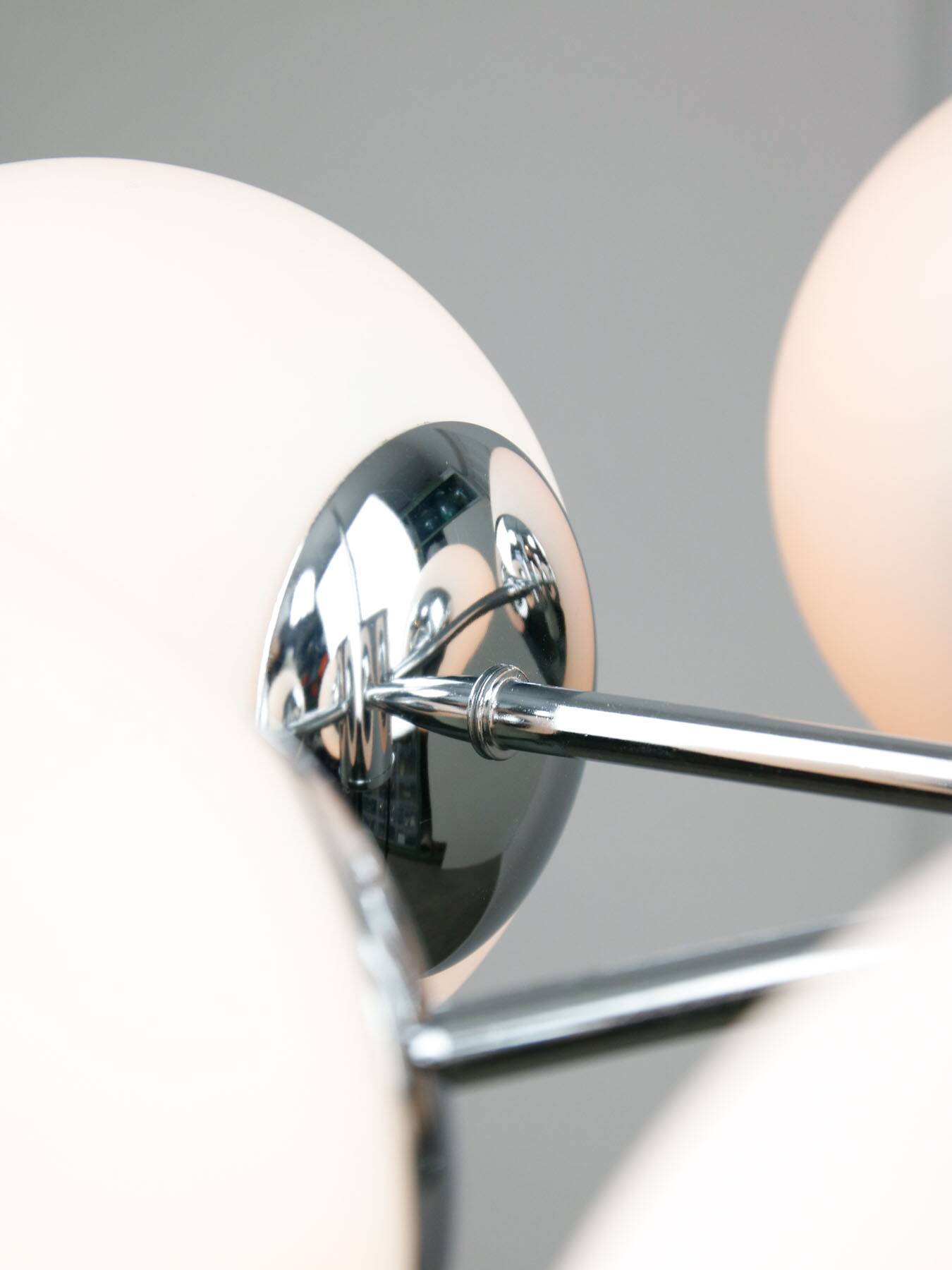Space Age Italian Sputnik Chrome and Opaline Chandelier, 1970s
