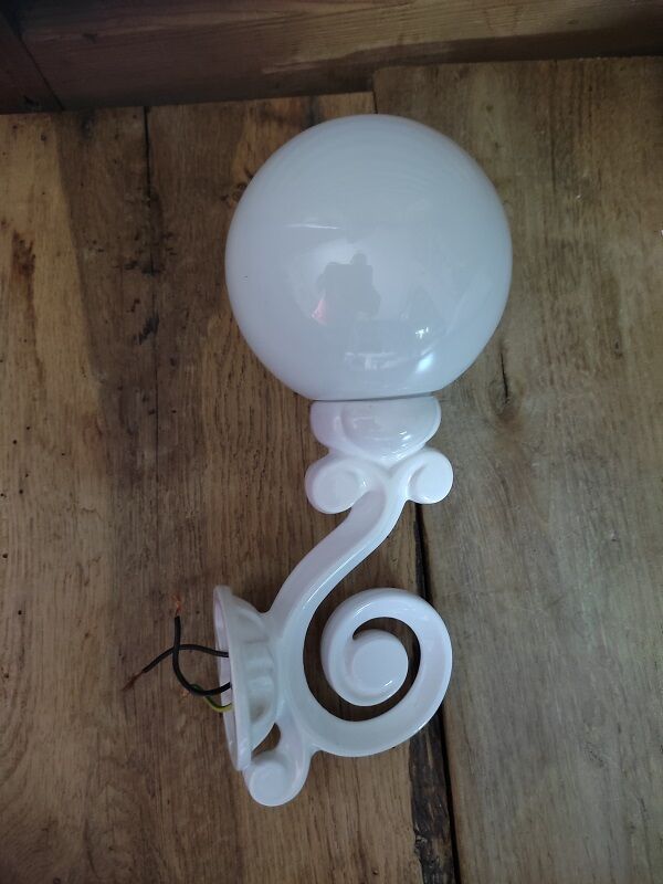 Enamelled metal wall lamp white opal globe