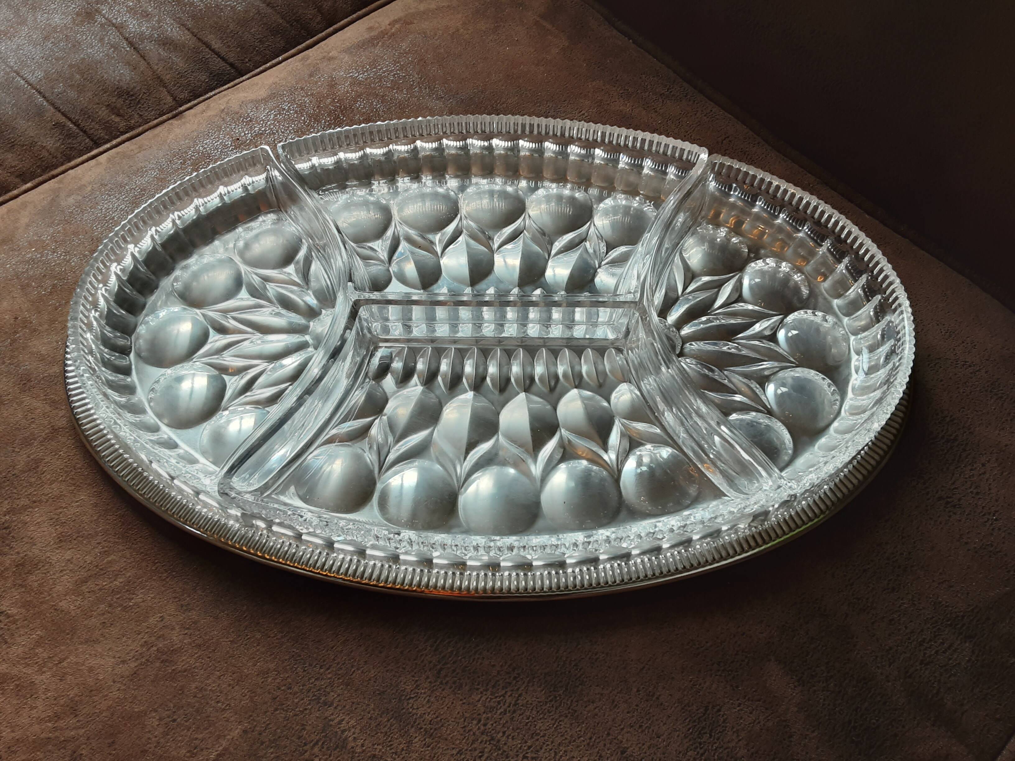 Metal dish with crystal compartments