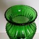 Vase vert en verre ancien