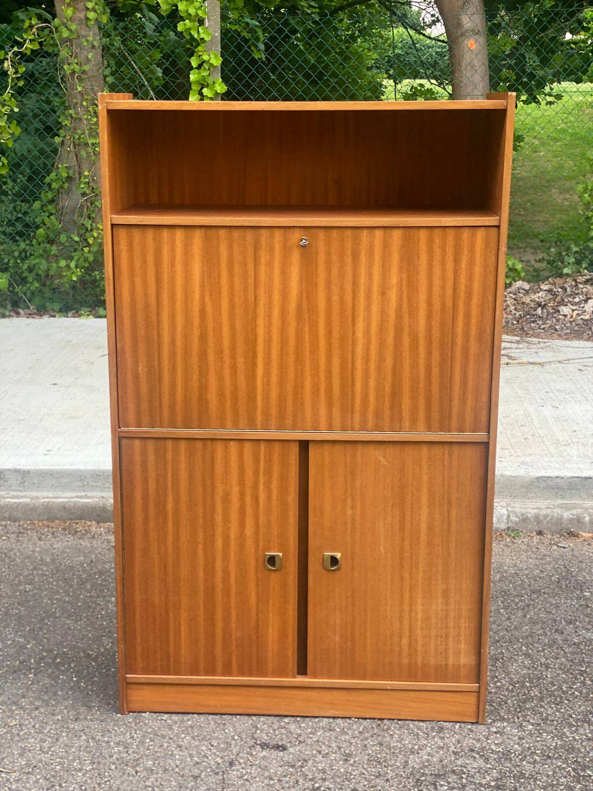 Scandinavian secretary with 3 doors, 1960.