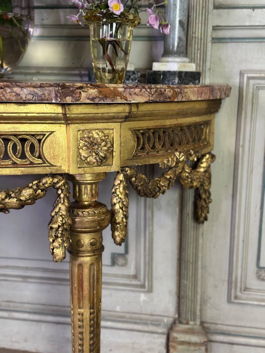Louis XVI console table in carved and gilded wood, Jura brocatelle marble, 18th century