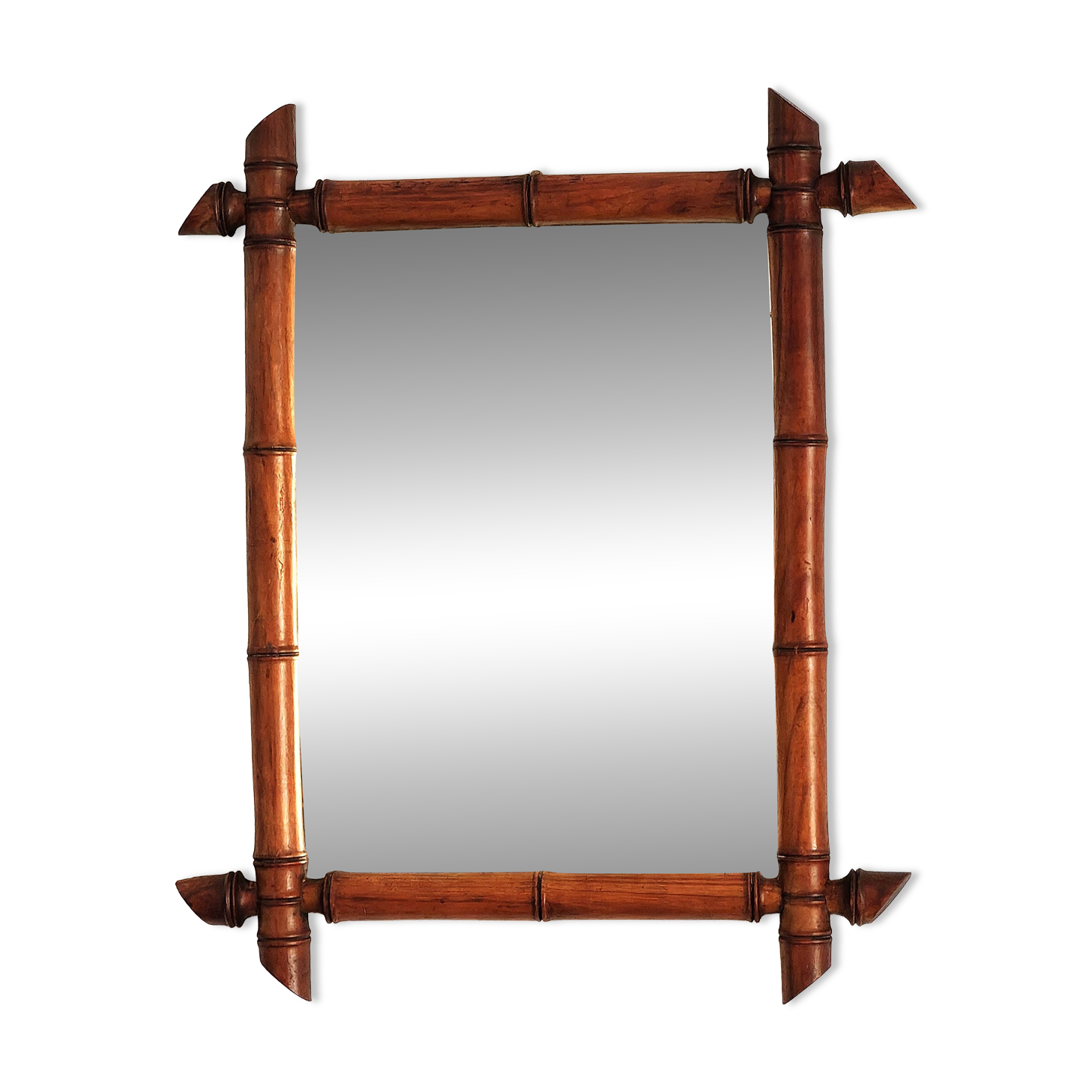 Small mirror in antique bamboo.