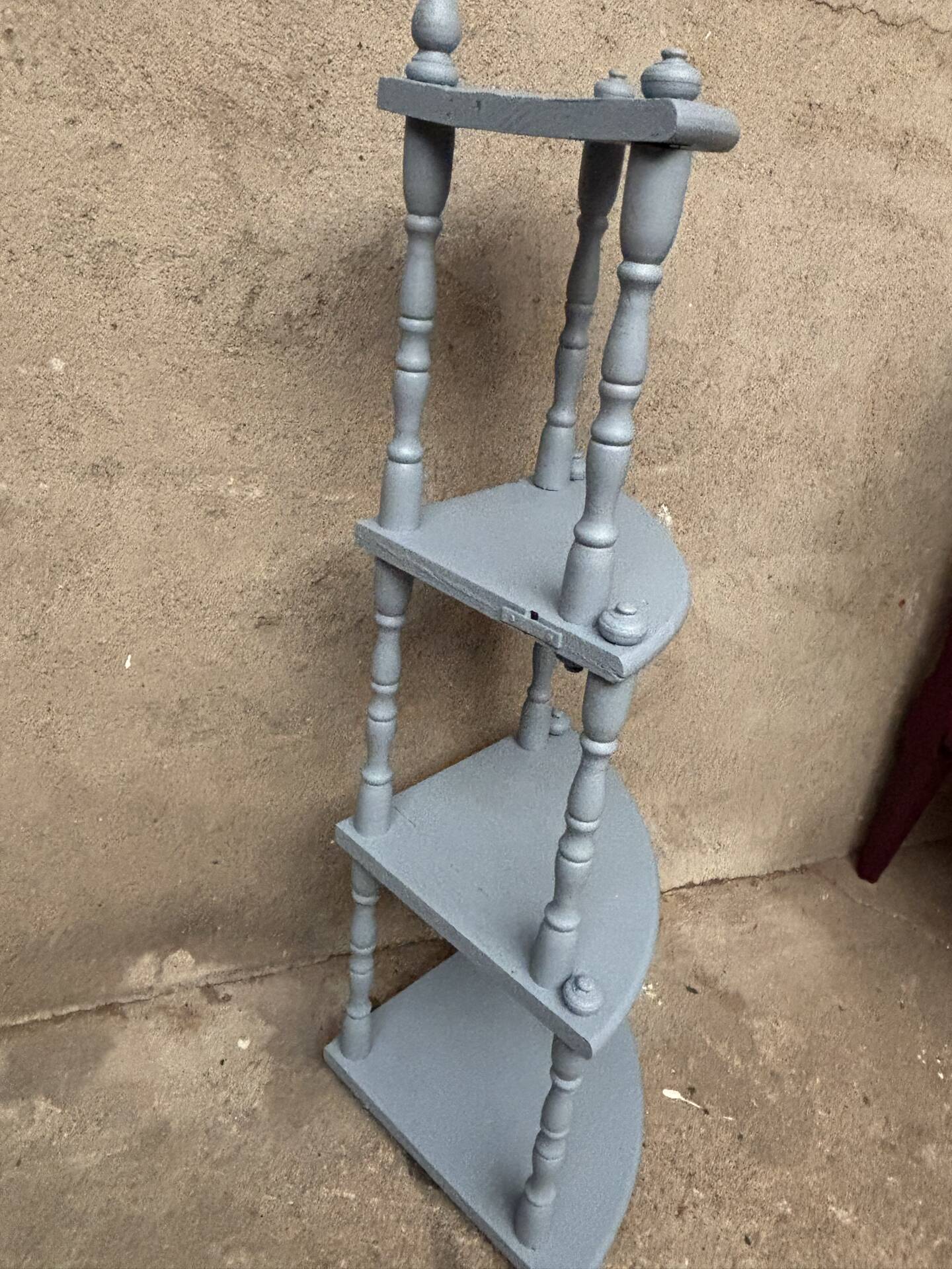 Antique corner shelf on legs