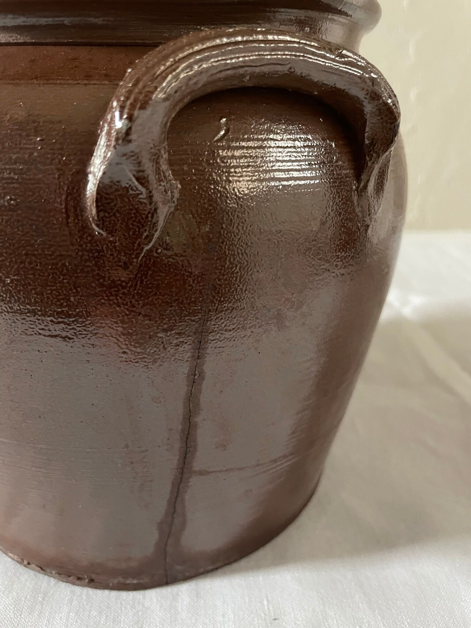 Stoneware pot