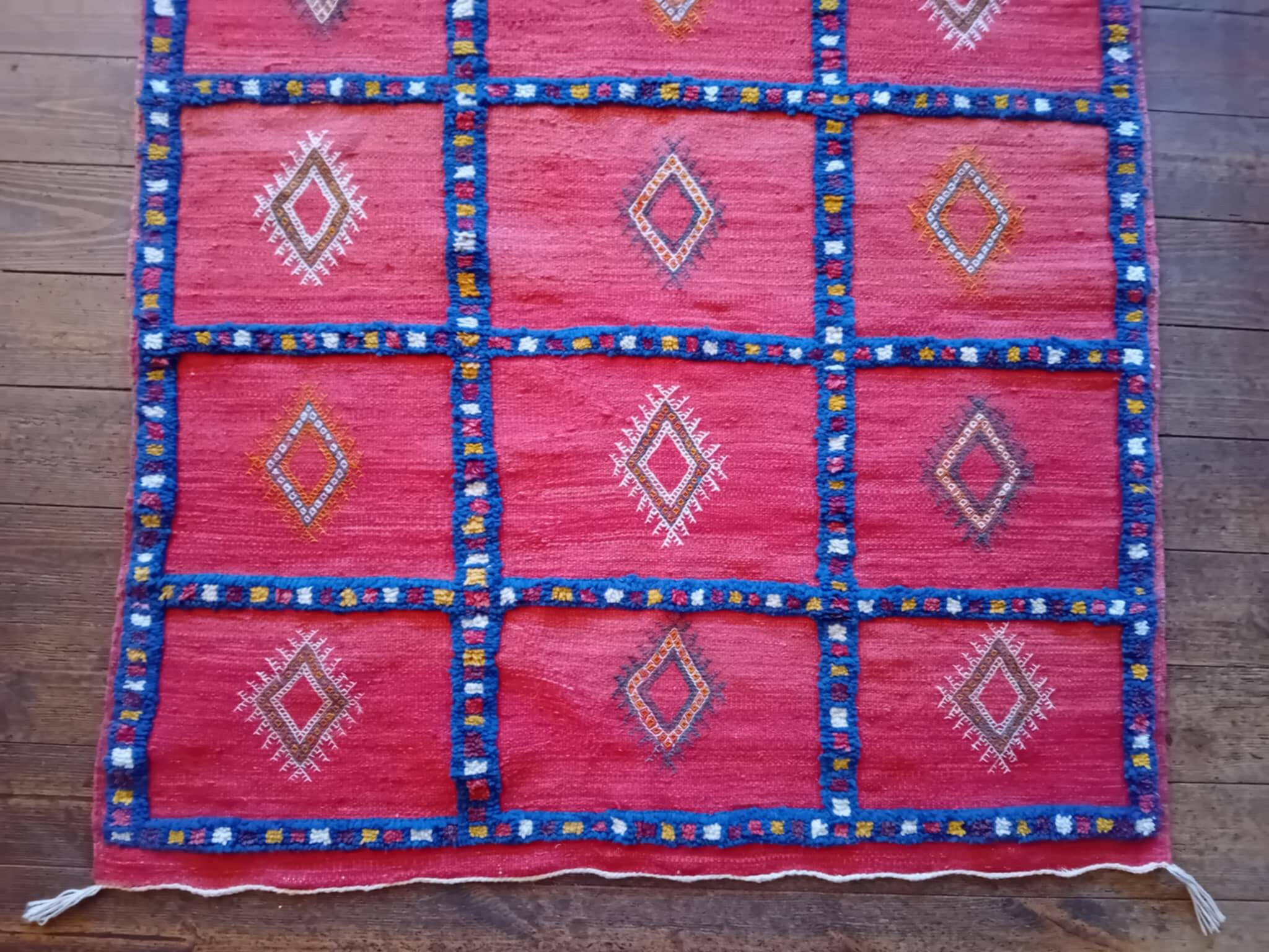 Handmade Kilim Taznakht Rug 202x104cm