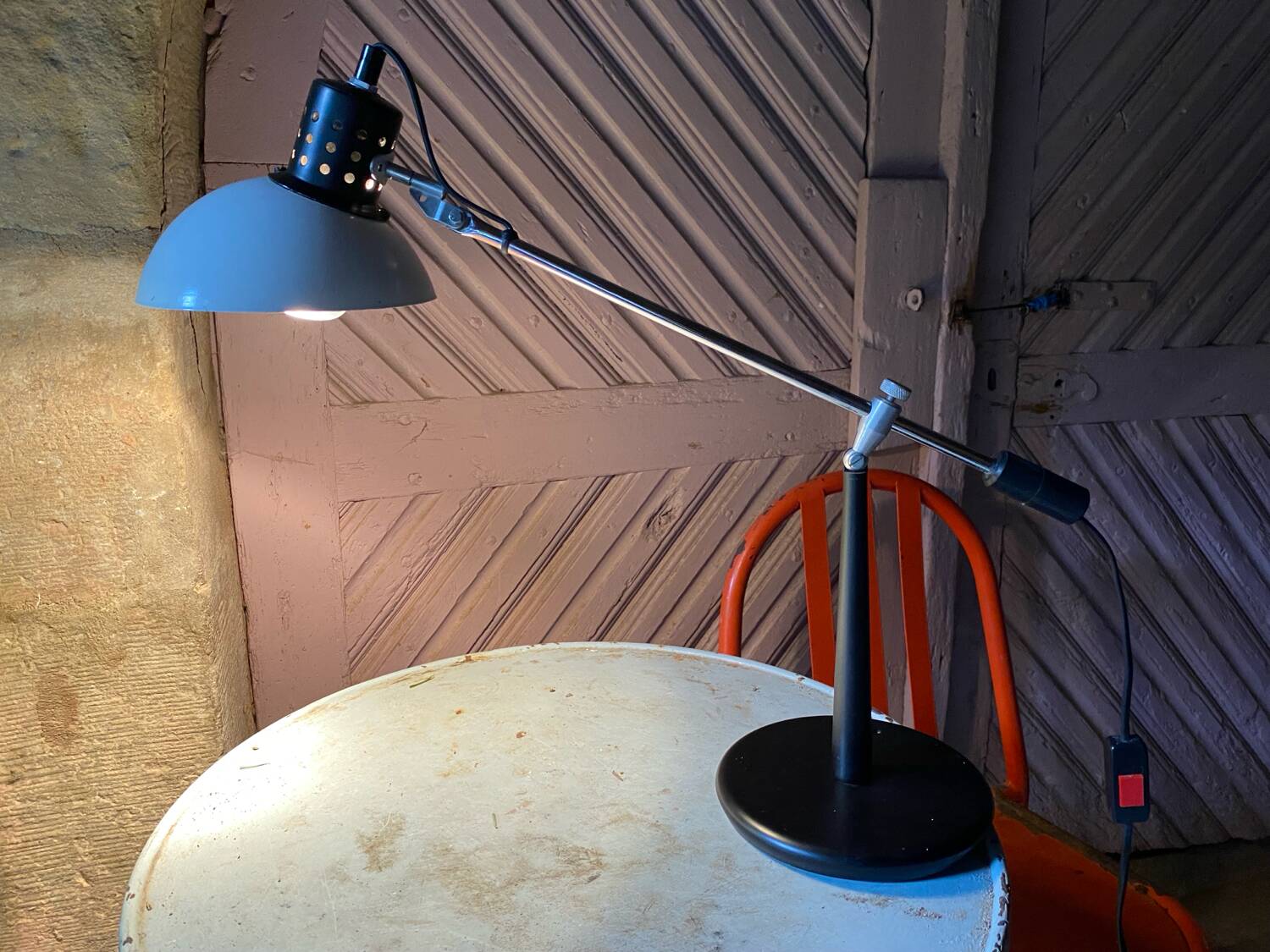 Aluminor desk lamp in white and black lacquered metal, 1960.