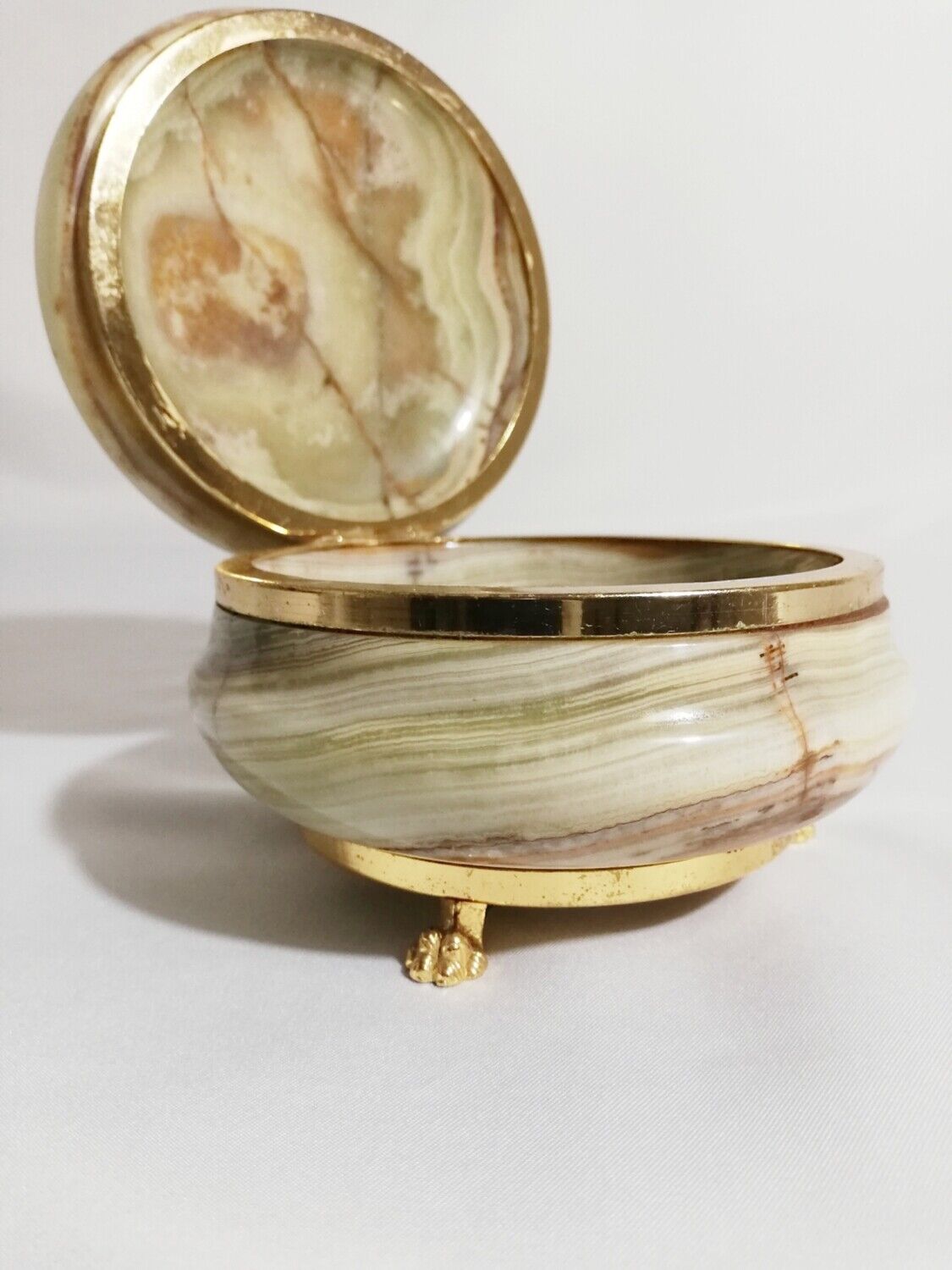 Alabaster jewelry box