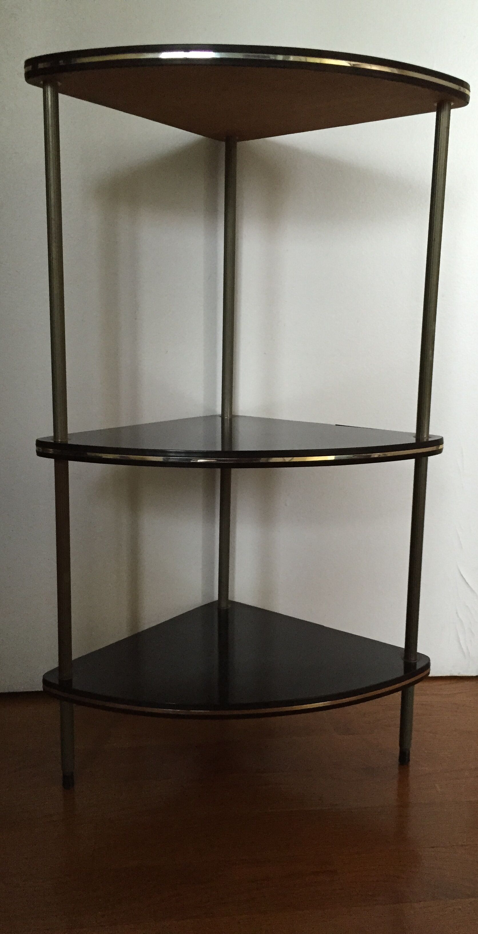 Formica corner shelf