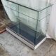 Vitrine d'exposition en verre