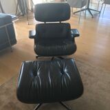 Lounge chair et ottoman par Charles Eames