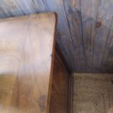 Wooden chest of drawers