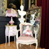 Louis XV armchair in pink velvet