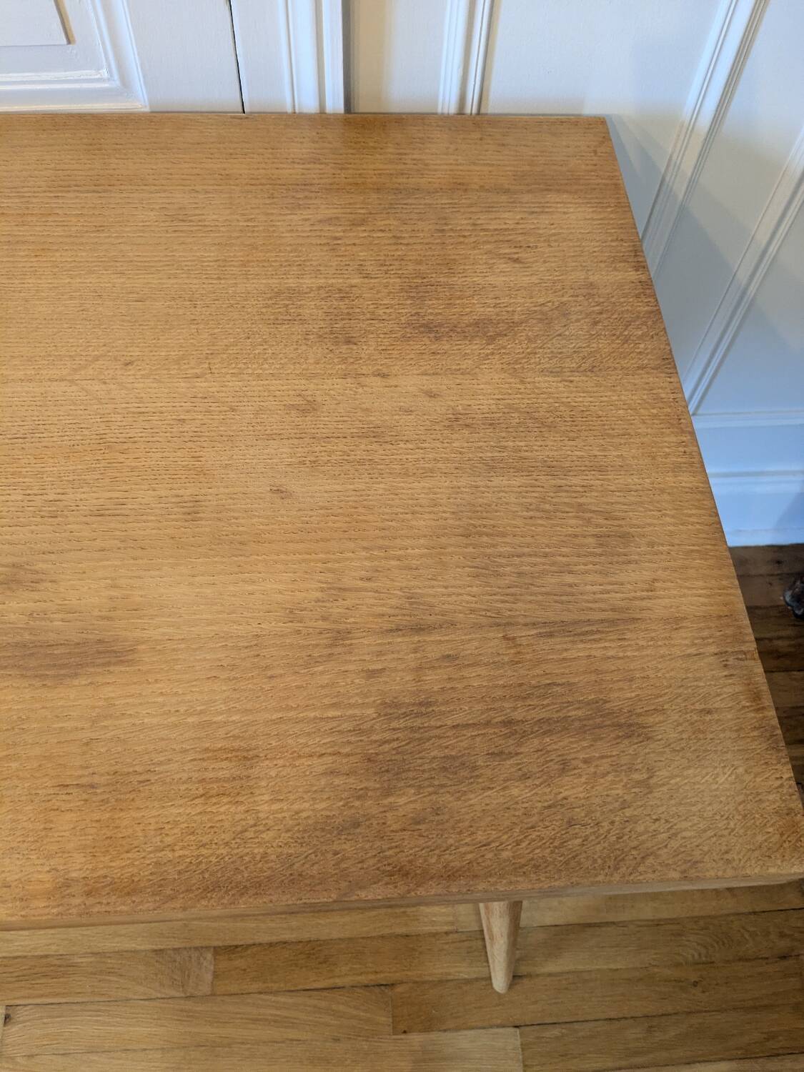 Vintage extendable table