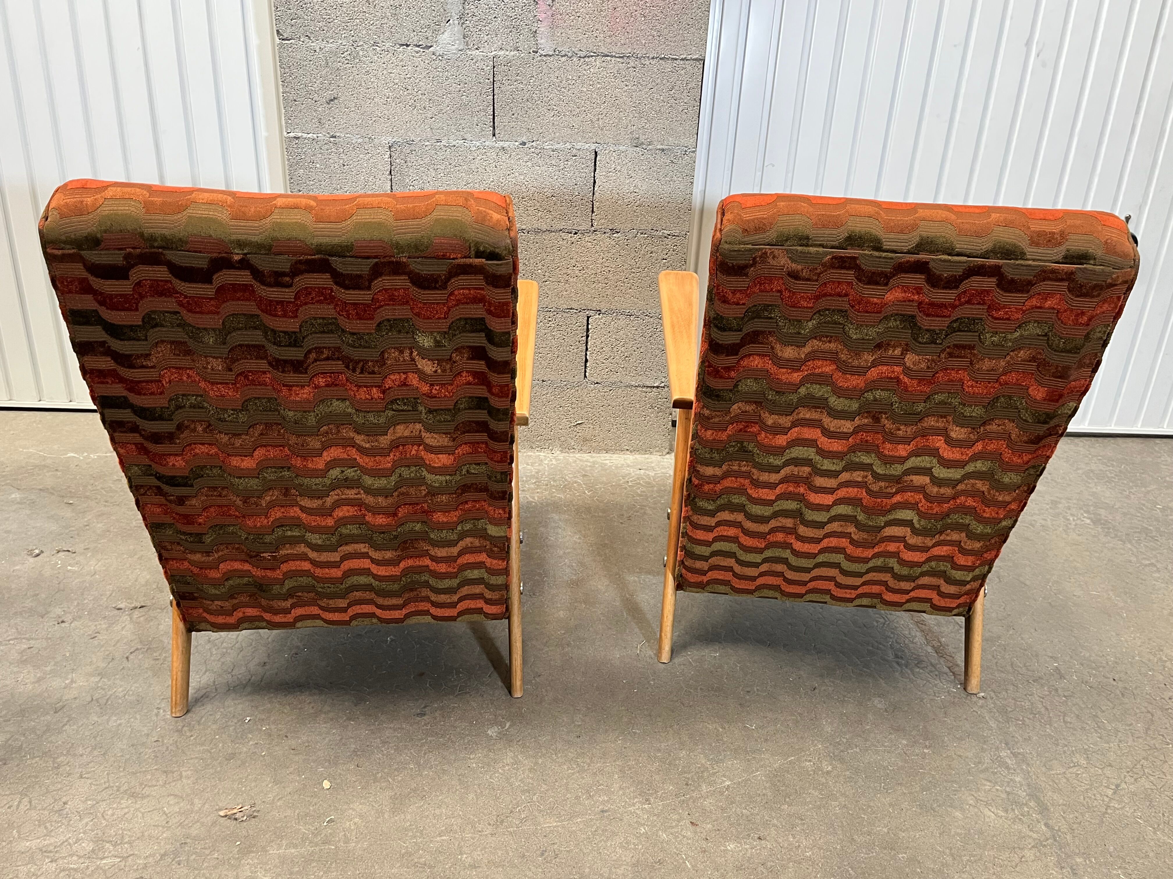Pair of armchairs from the 60s Italian design