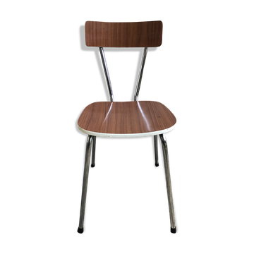 Chaise en formica marron