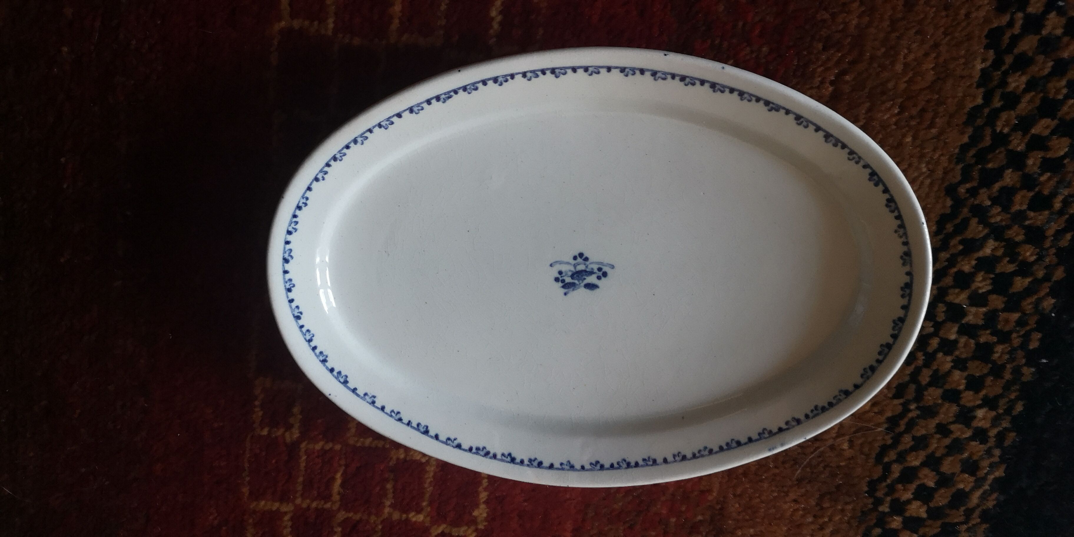4 Service dishes - Porcelaine Carel Geo Rouard
