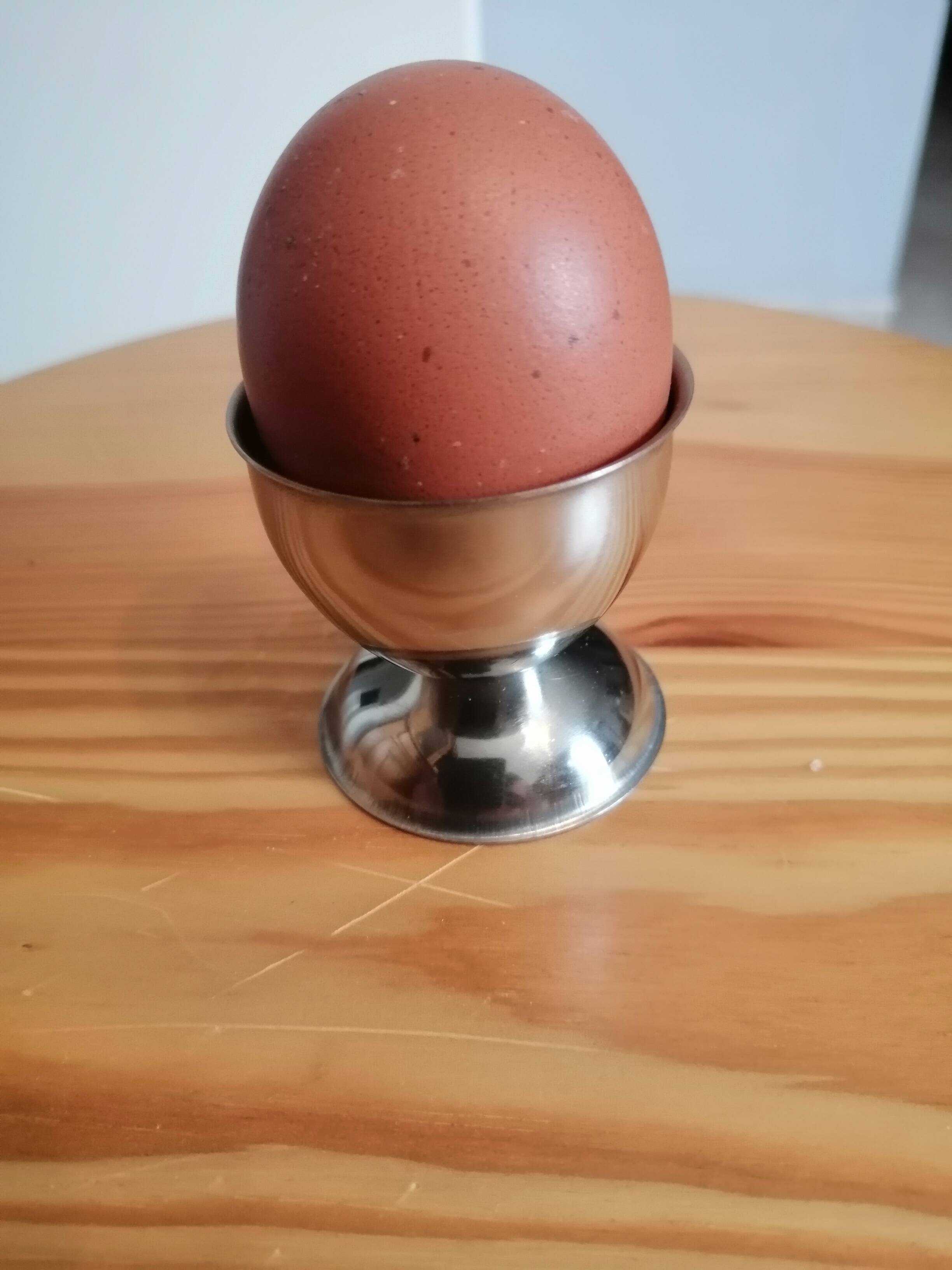 6 stainless steel egg cups