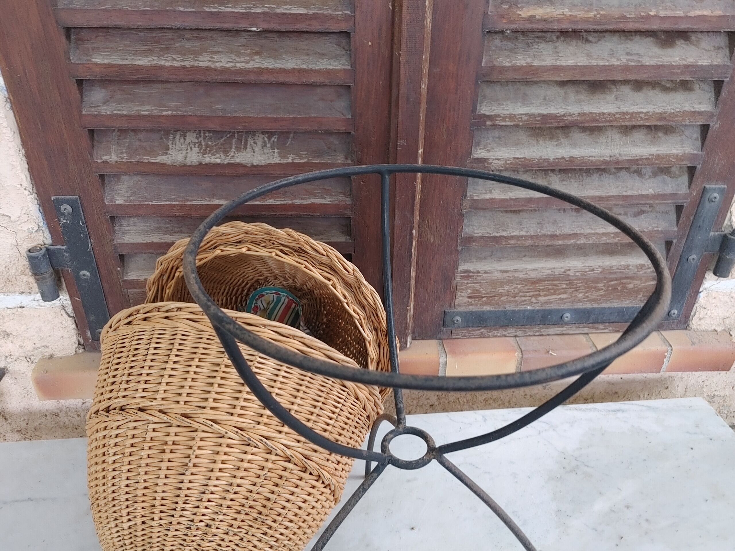 Vintage rattan worker, wrought iron tripod base, 60s
