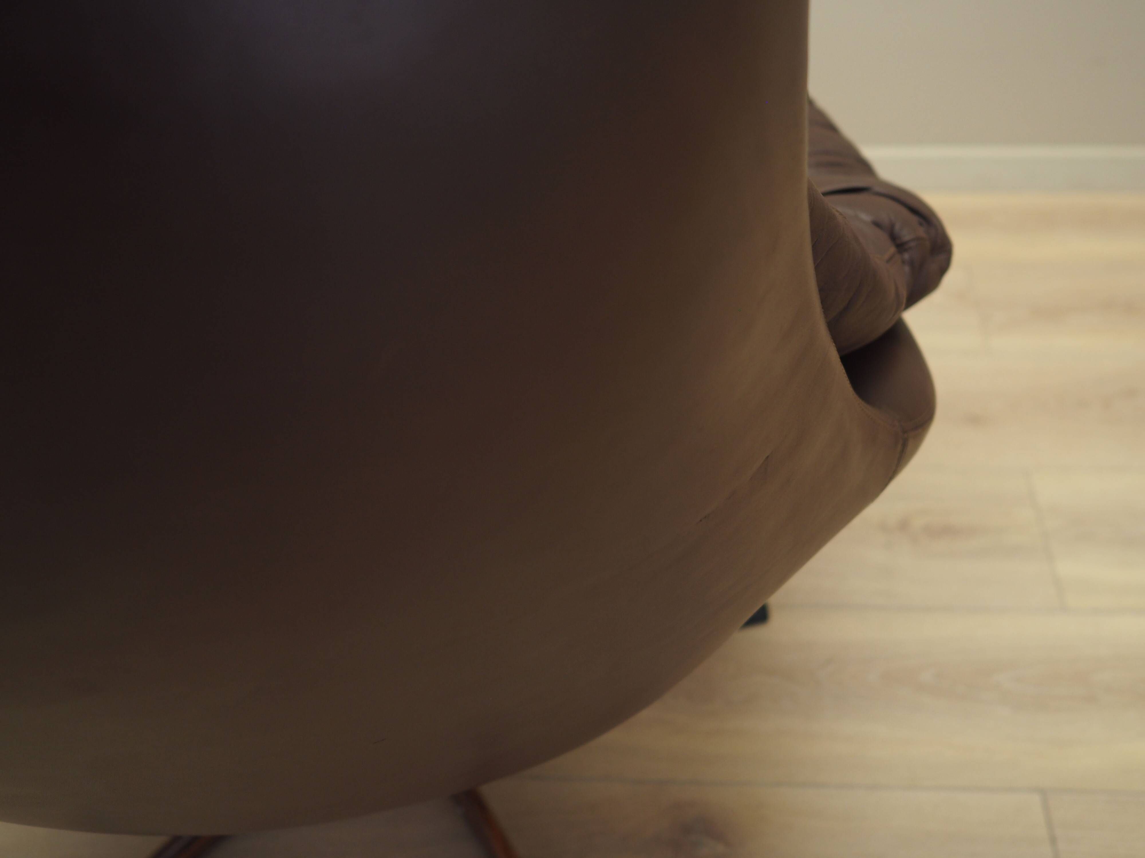 Leather swivel chair, Danish design, 1960s, designer: H.W. Klein, manufactu