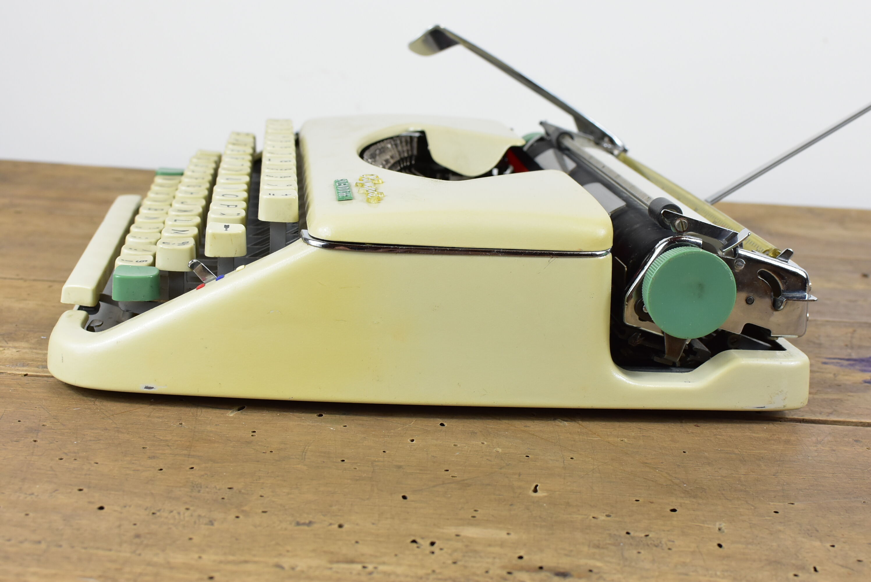 Olympia Splendid 66 Typewriter