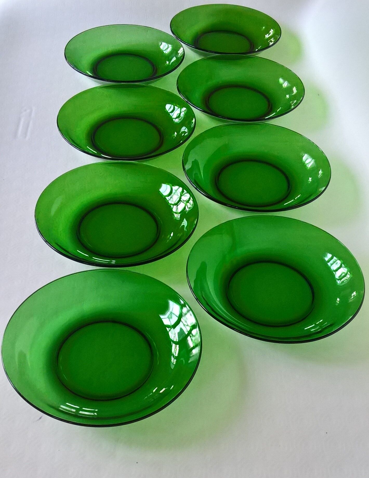 Lot of 8 vereco hollow plates