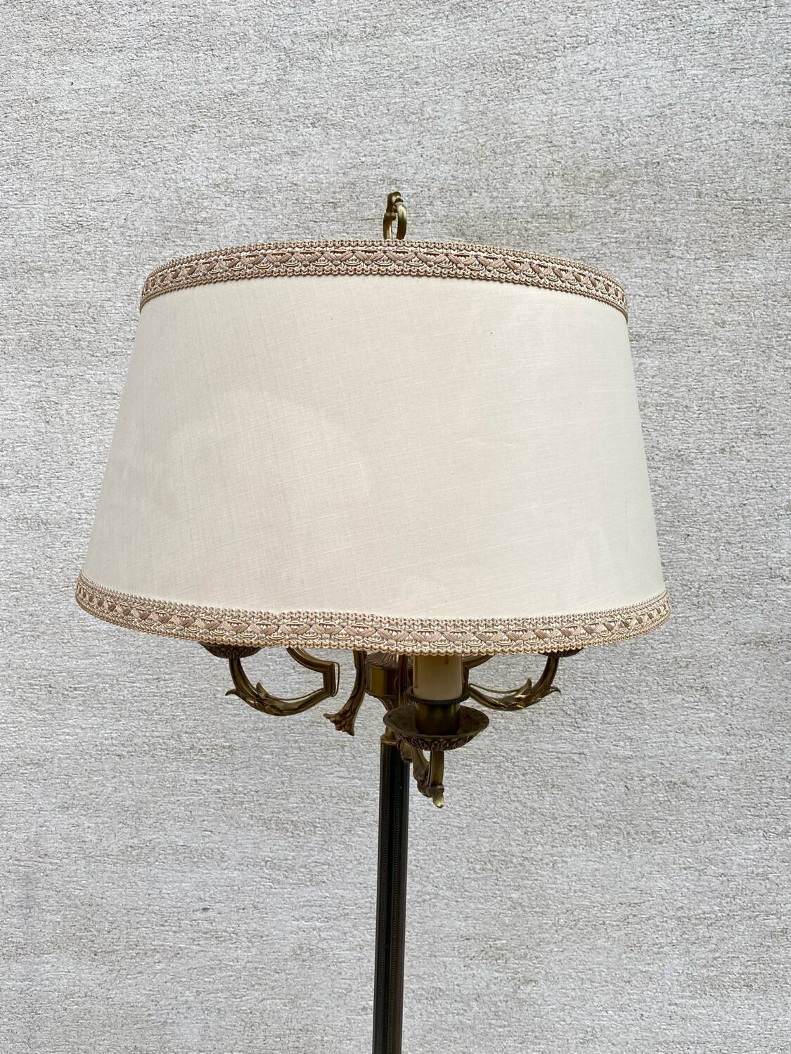 Vintage brass floor lamp with 3 tripod lights