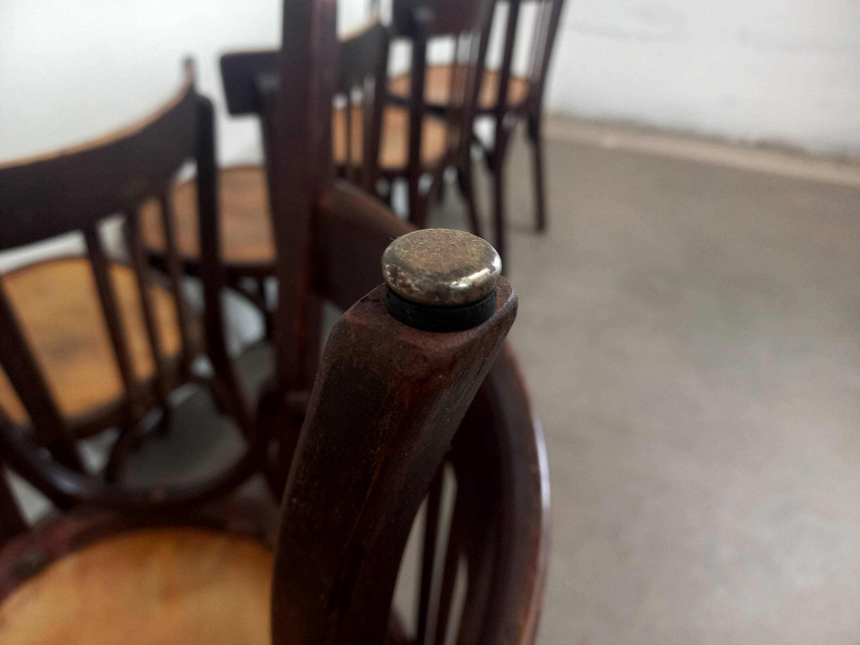 6 Baumann bistro chairs