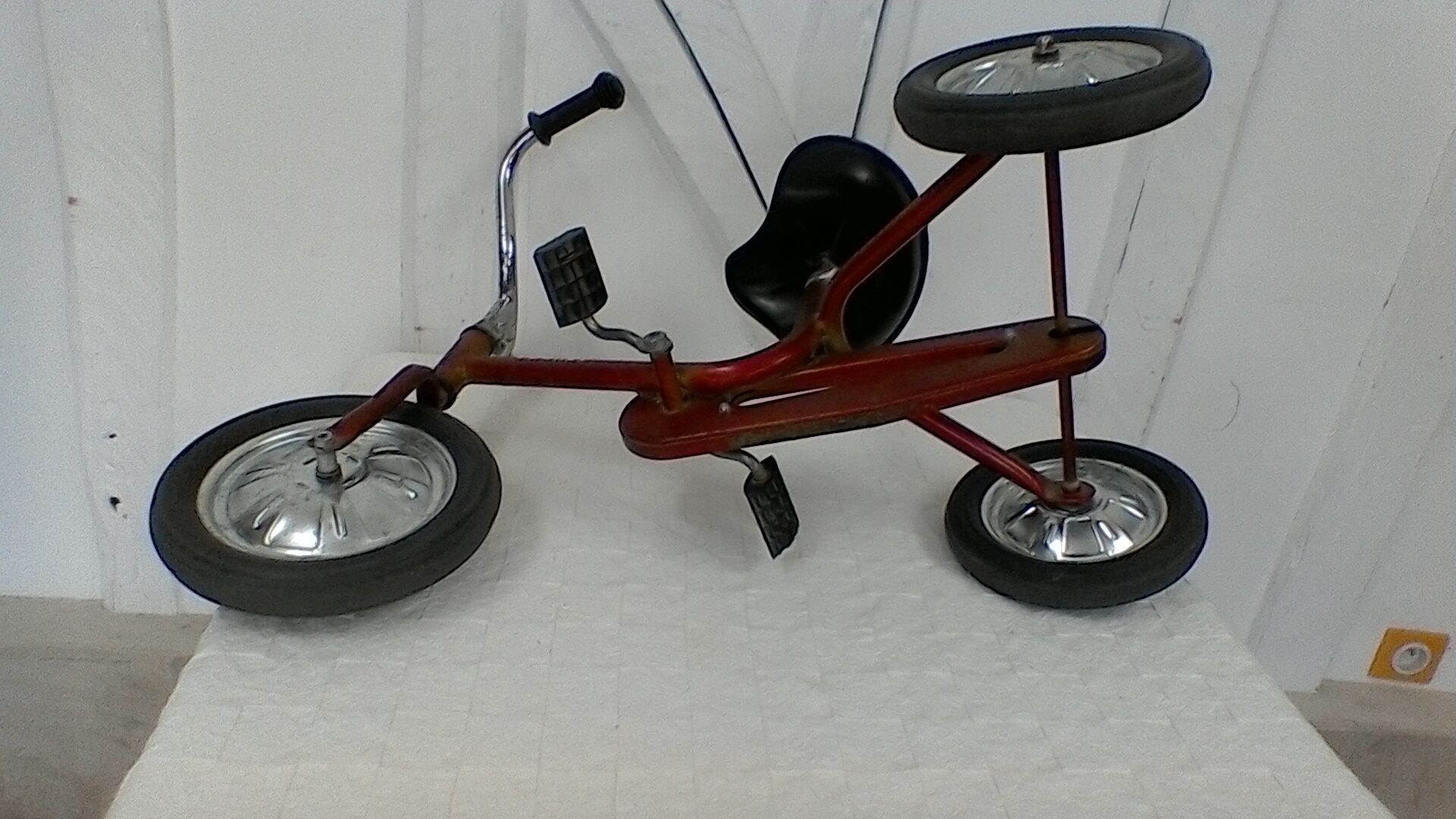 Tricycle for children , JOCKEY , vintage .