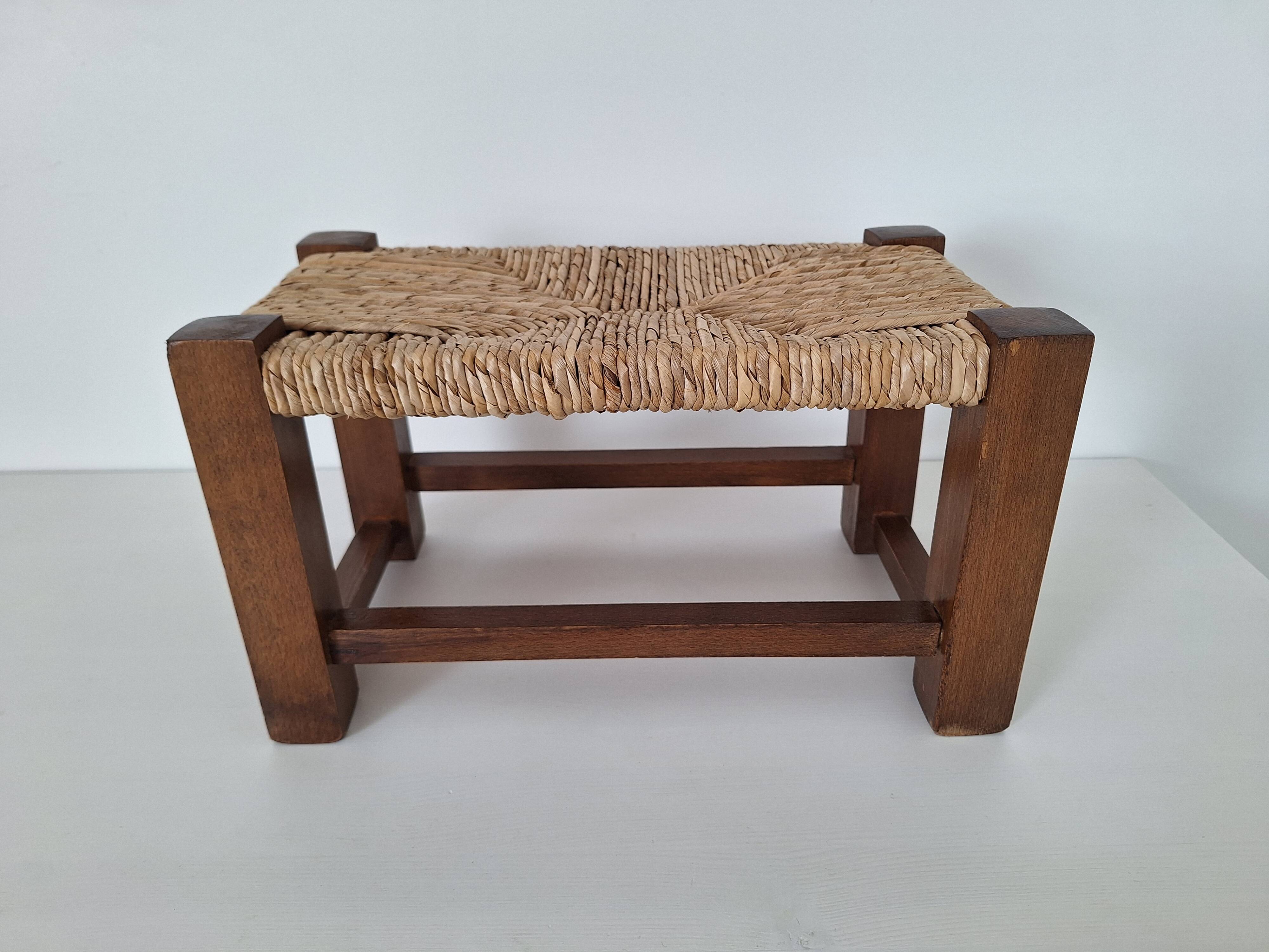 Marche pied / Tabouret en bois et paille