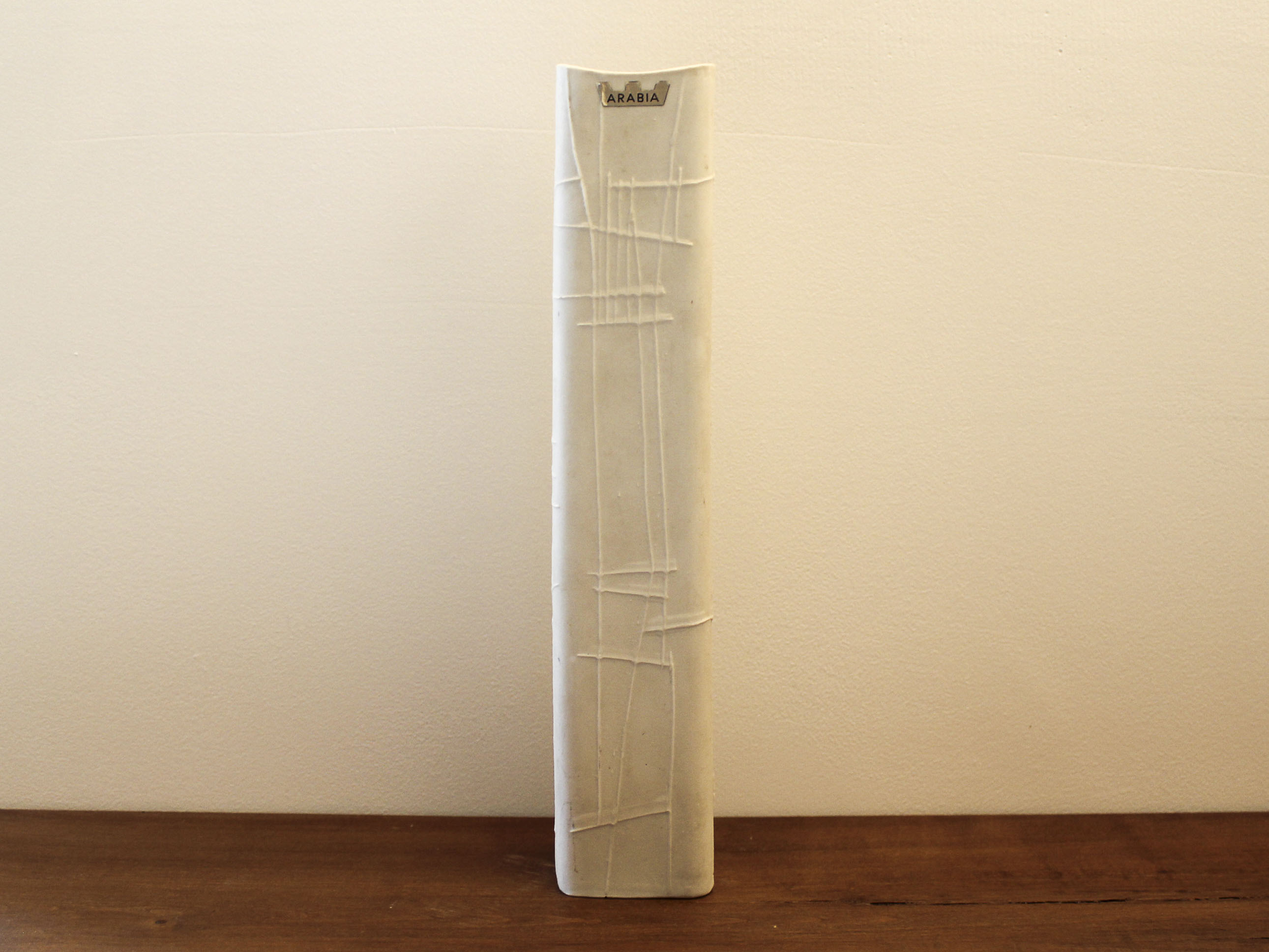 Biscuit vase Arabia Finland